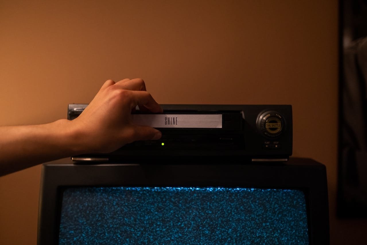 Como transformar sua TV antiga em Smart TV