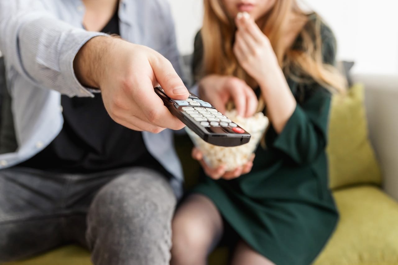 Como transformar sua TV Antiga em Smart TV – Guia Completo