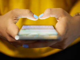 Como ter dois WhatsApp no mesmo celular (Sem clonar)?